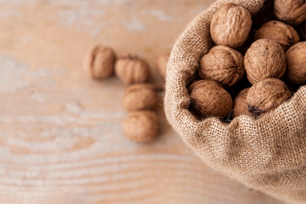خرید گردو مرغوب فارس بدون واسطه