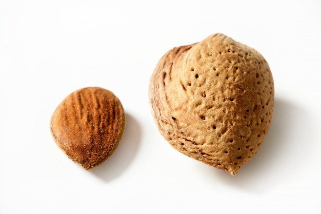 بادام درجه یک صادراتی