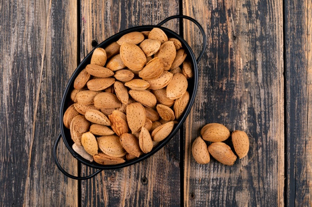 قیمت بادام سنگی عمده درجه یک