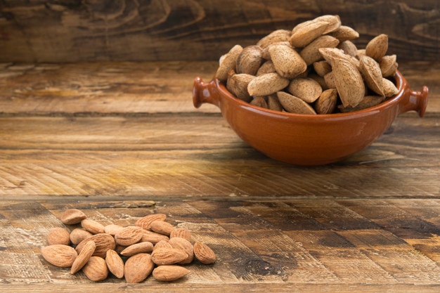 فروش بادام سنگی ملایر