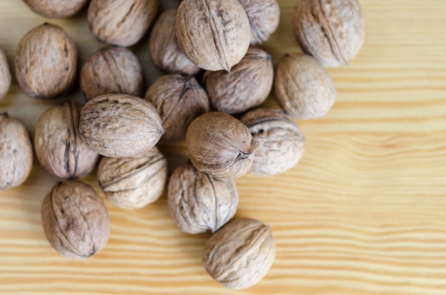 خرید و فروش گردو خارجی