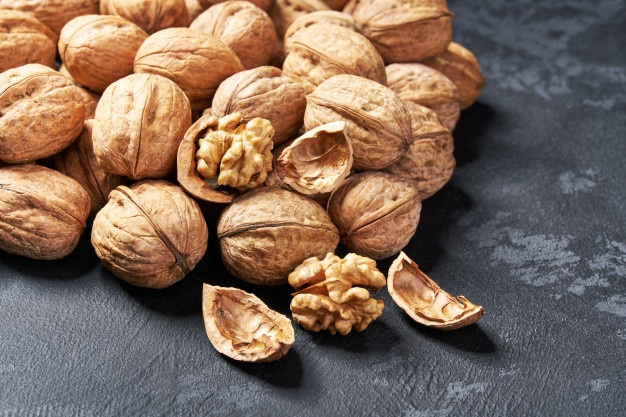 خرید و فروش گردو بوانات