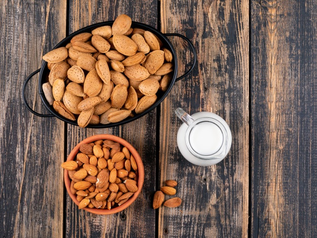 مغز بادام مامایی عمده