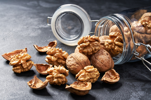 فروش مغز گردو سفید ایرانی