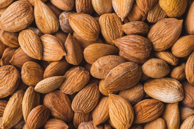 خرید مغز بادام درجه یک فارس