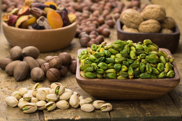 فروش عمده مغز پسته دو پوست