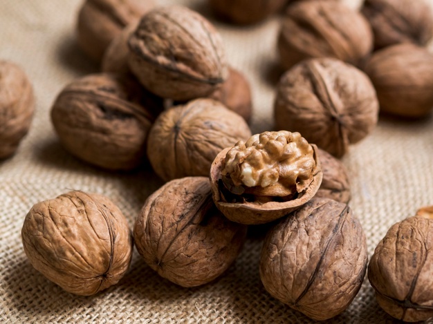 فروش گردو صادراتی ارومیه و تبریز