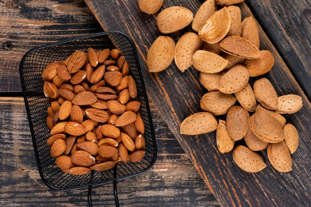 خرید بادام مامایی ارزان