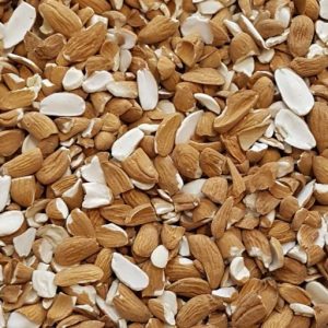عرضه مغز بادام شیرین شکسته ایرانی