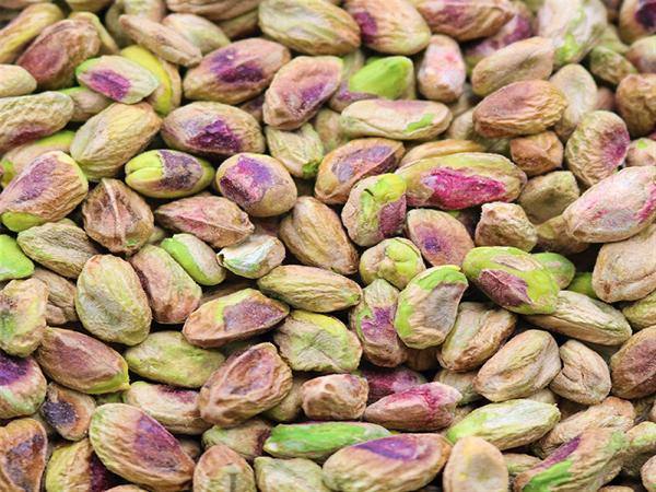 قیمت مغز پسته اکبری ممتاز دستشکن صادراتی