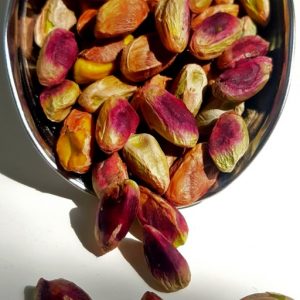 فروش عمده مغز پسته صادراتی به عمان