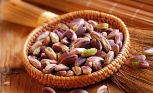 مرکز تولید مغز پسته گلدار و سبز در ایران