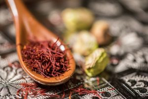 ارسال خشکبار ایران به قطر توسط شرکت شادیز