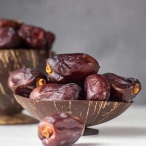 تولید کنندگان انواع خرما در ایران_صادرکننده خرمای ایران به اروپا_ شرکت خشکبار شادیز