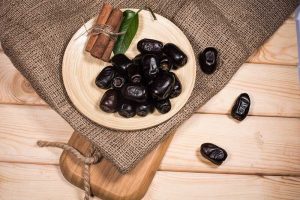 برداشت و ذخیره سازی - خرما مضافتی بم - شرکت خرمای شادیز