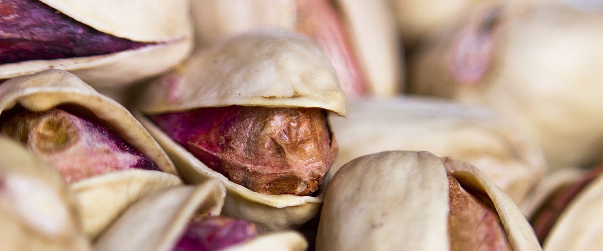 واردات مستقیم پسته به عمان از ایران - پسته شادیز